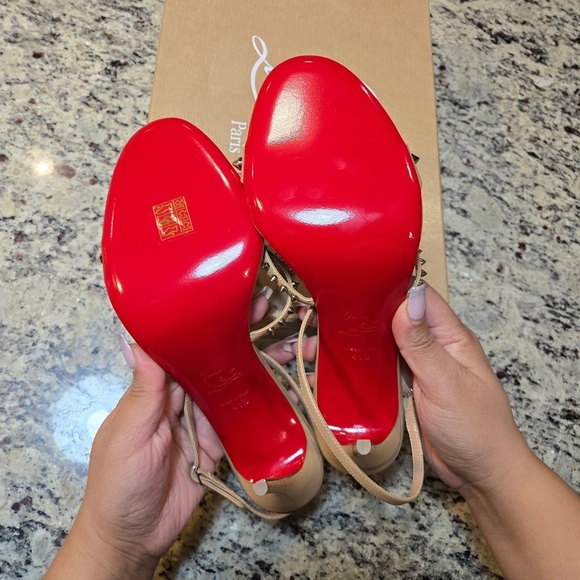 NEW Christian Louboutin Tatooshka Spikes Nude Sandals Size 41.5 100mm Heels - Picture 10 of 12